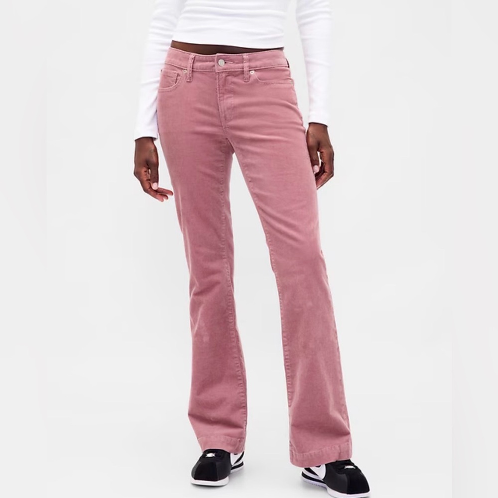 GAP Low Rise Corduroy Long & Lean Jeans, Pink, Size 10/30
